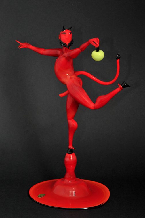 red devil apple